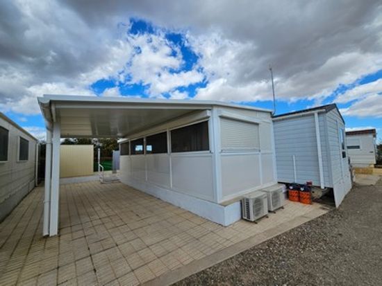 Outside of the home : 1 bed, 1 bath mobile home for sale in Los Carrascos