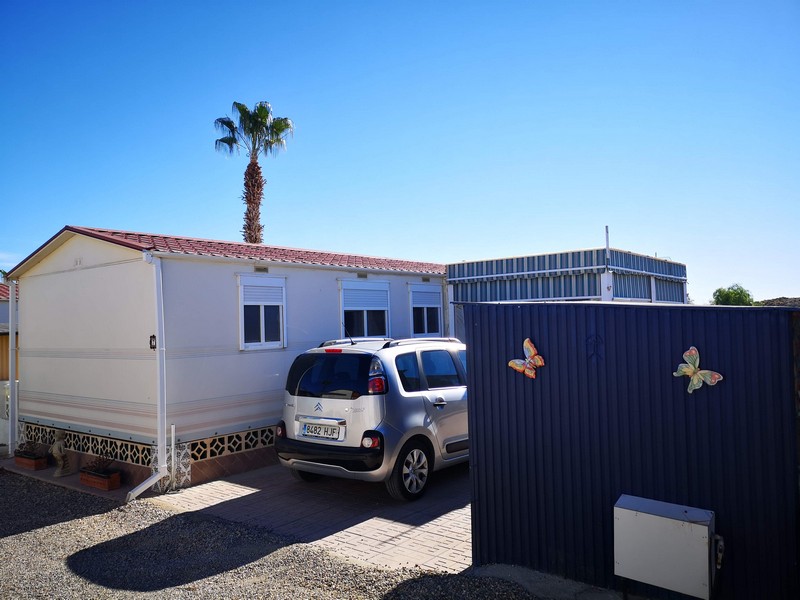 2 bed, 1 bath mobile home for sale in Las Rosas
